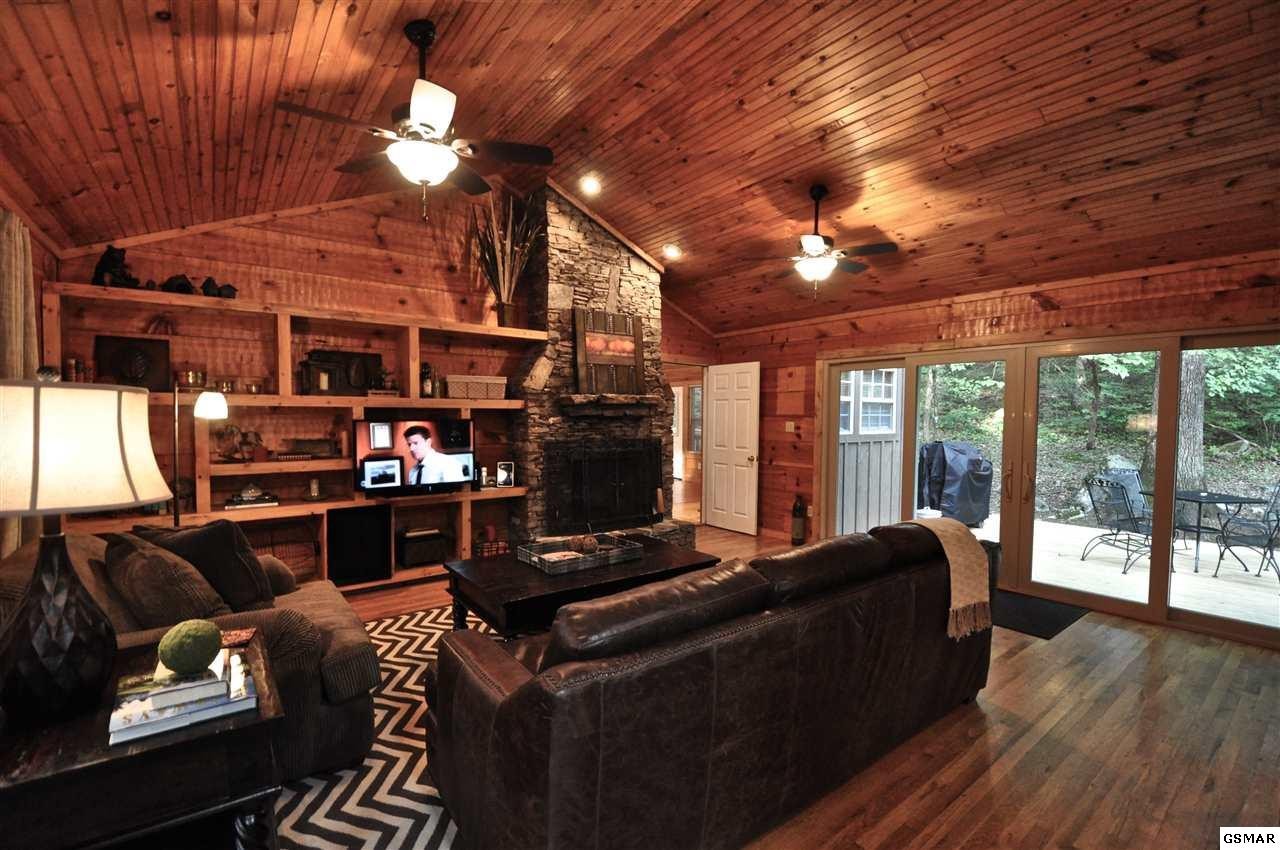 163 Sequoyah Village Road Townsend, TN 37882 - Photo 3 of 26 Gallery Image 3
