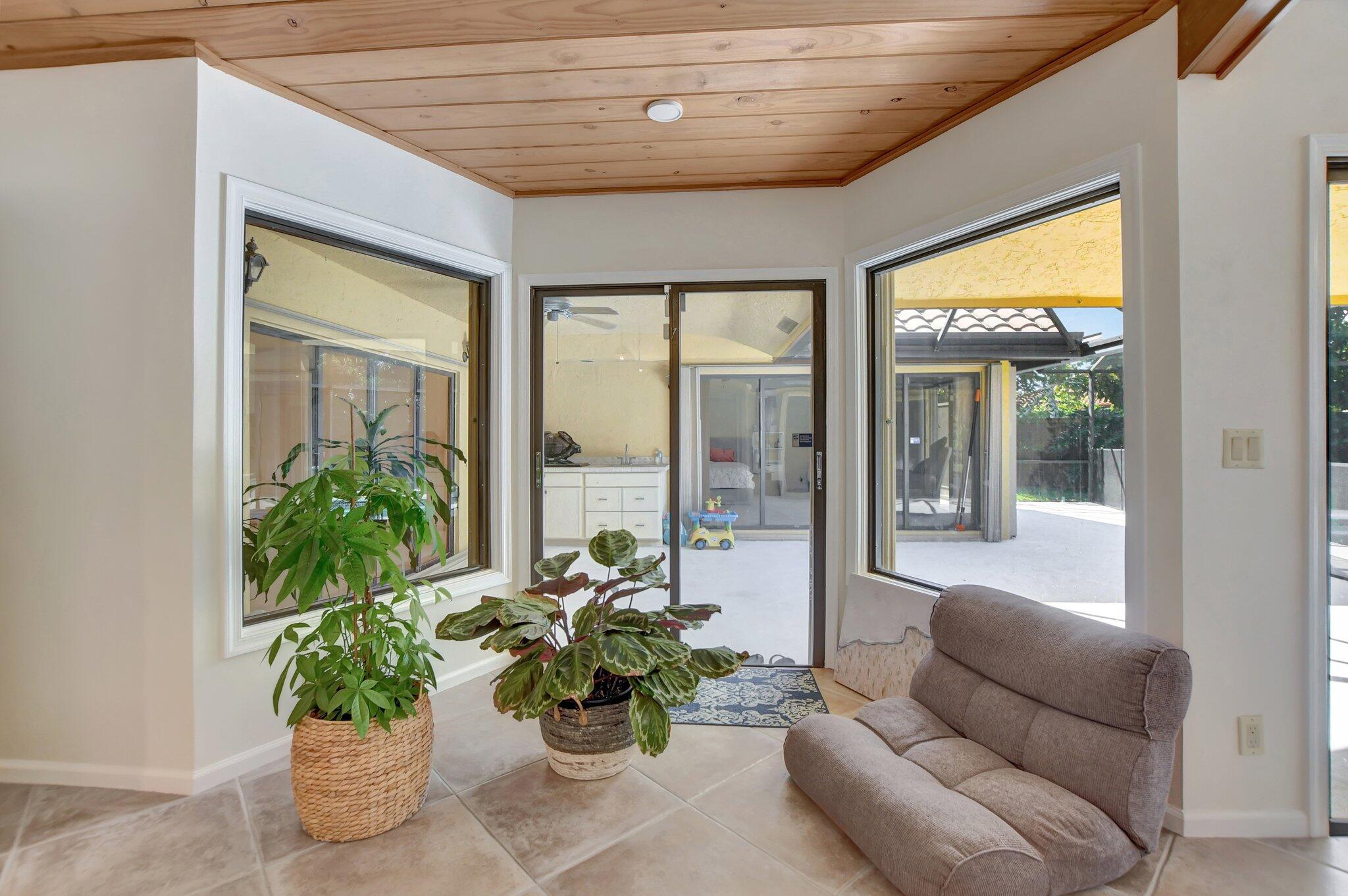 2898 Northwest 26th Street Boca Raton, FL 33434 - Photo 33 of 62 17d Dining Entry 1 to Patio