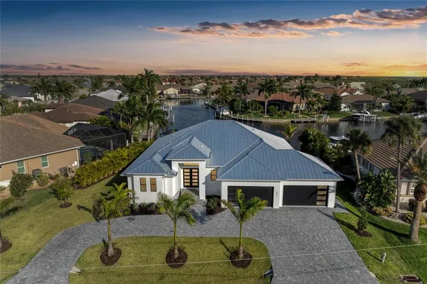 $1,695,000 | 1631 Casey Key Drive, Punta Gorda, FL 33950