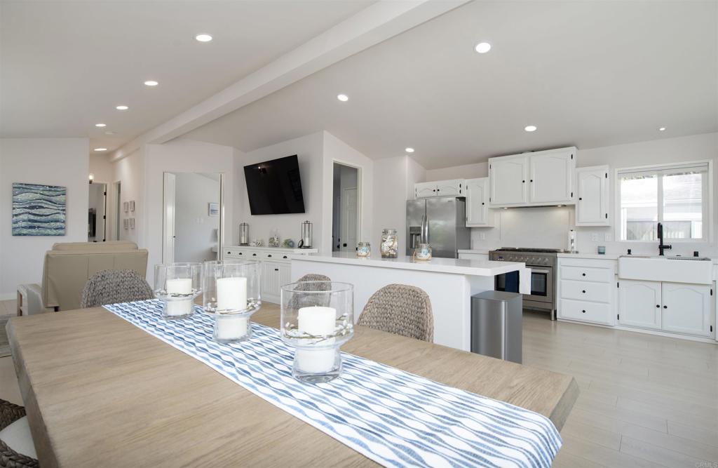 6503 Friendly Place Carlsbad, CA 92011 - Photo 17 of 33