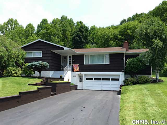 307 Sherbrooke Road Manlius, NY 13104 - Photo 1 of 1 Exterior Front