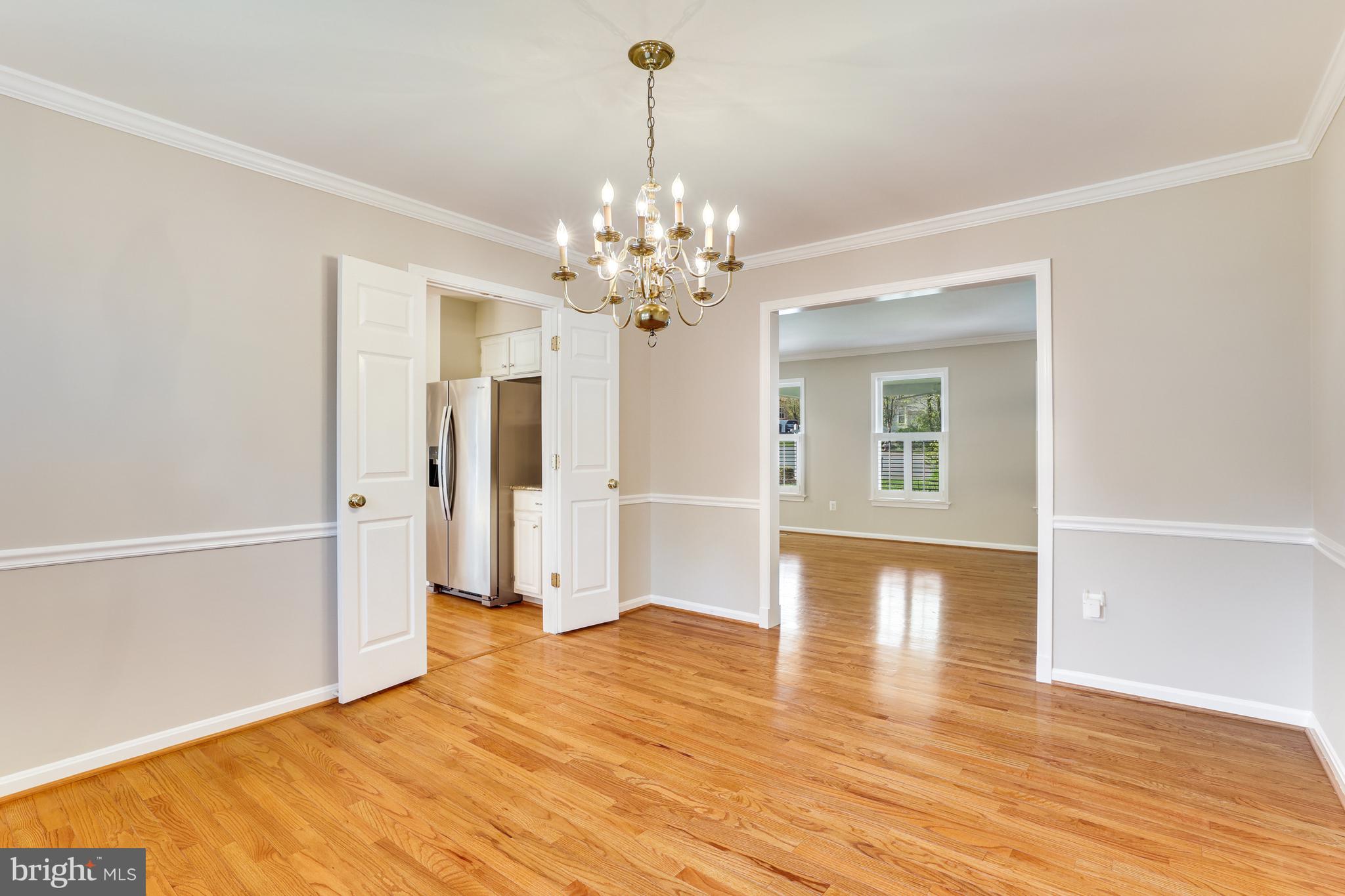 1004 Hidden Park Place Herndon, VA 20170 - Photo 36 of 101