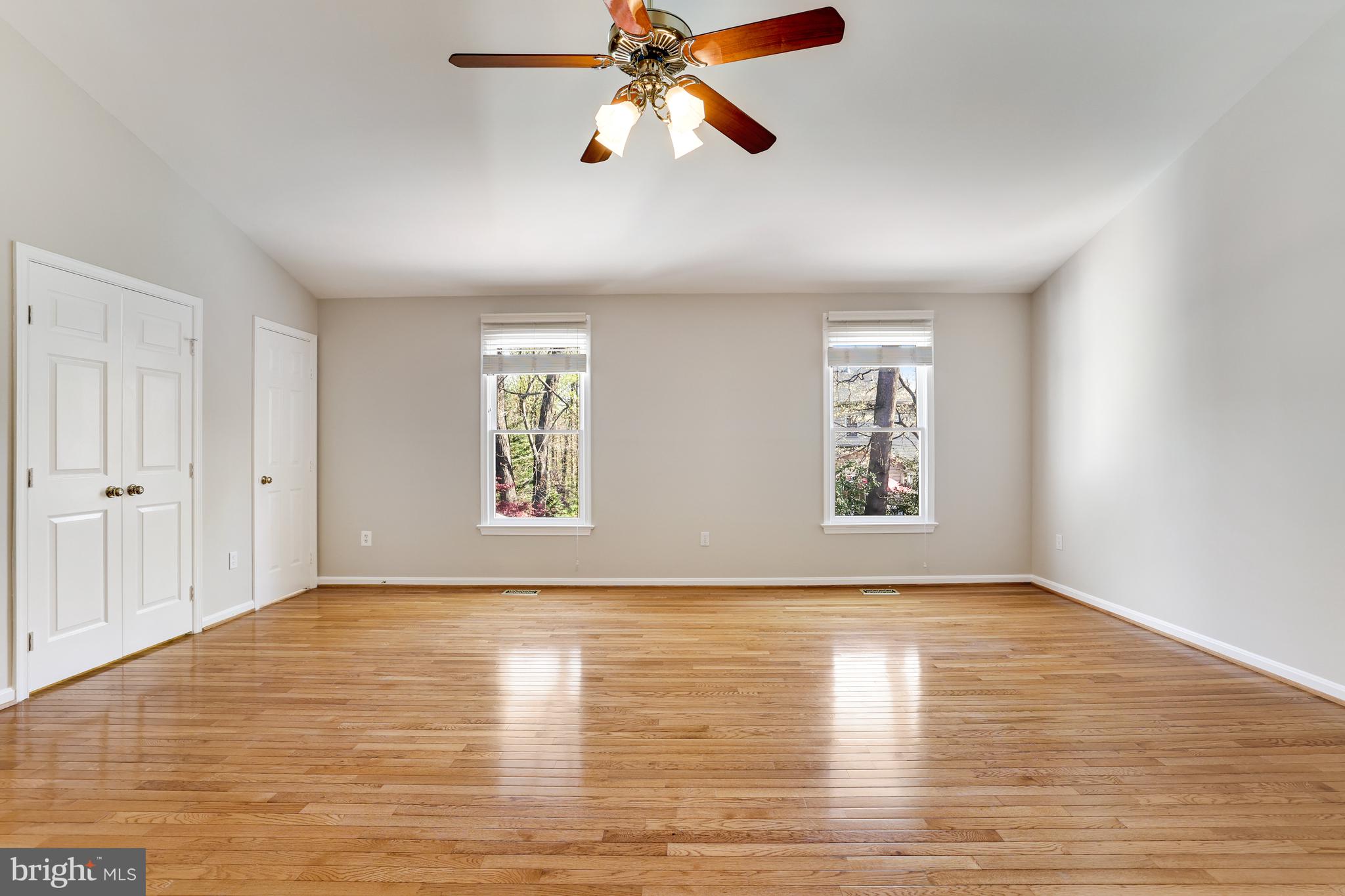 1004 Hidden Park Place Herndon, VA 20170 - Photo 47 of 101