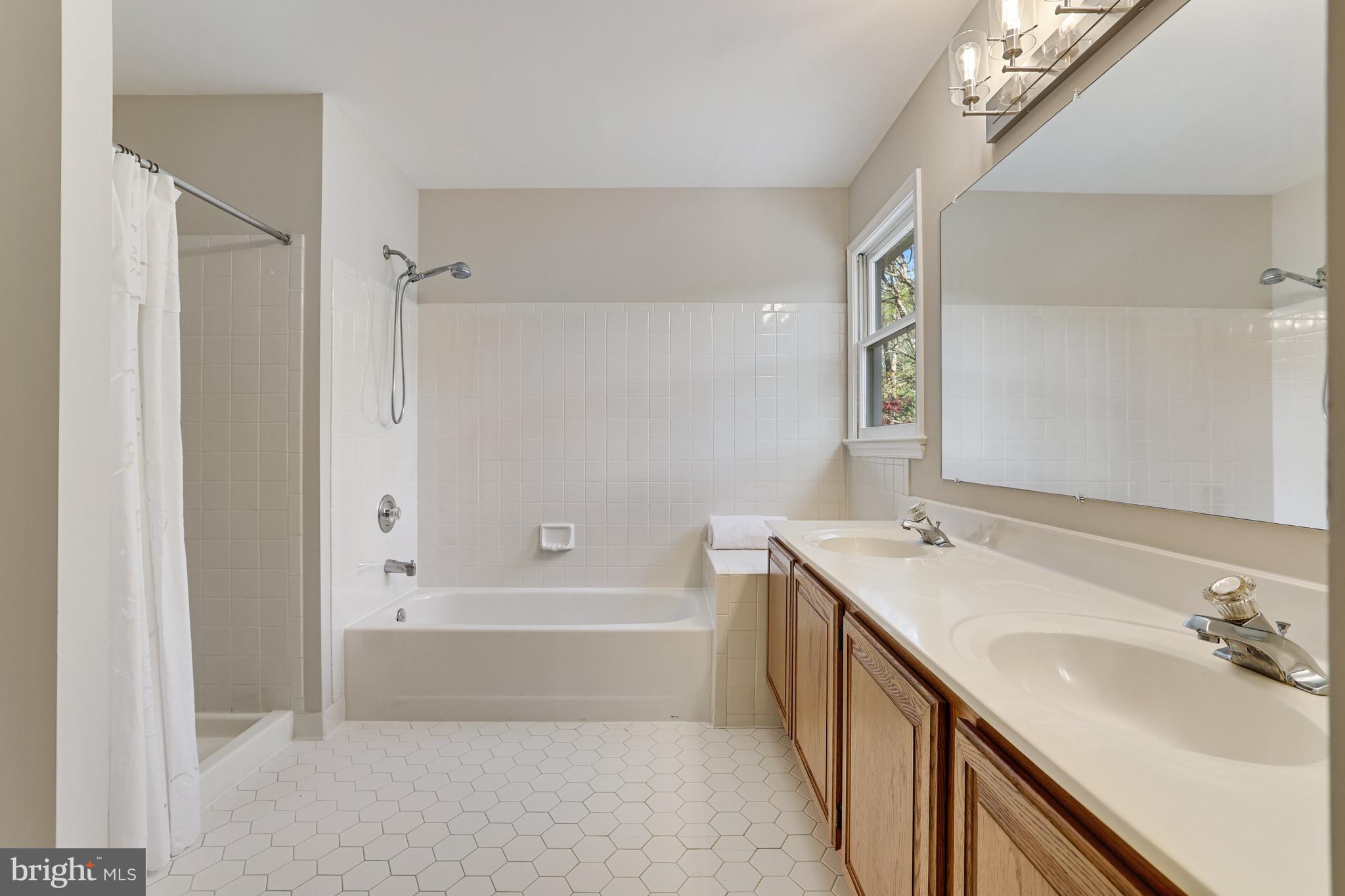 1004 Hidden Park Place Herndon, VA 20170 - Photo 51 of 101