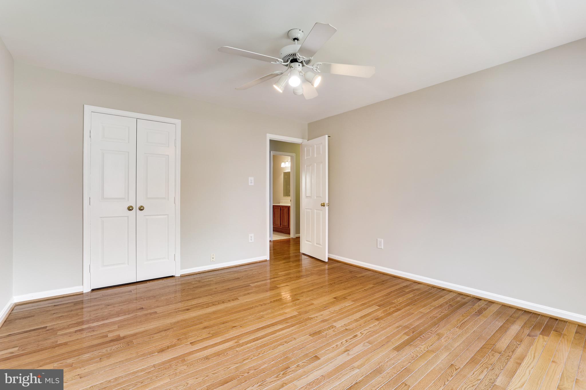 1004 Hidden Park Place Herndon, VA 20170 - Photo 60 of 101