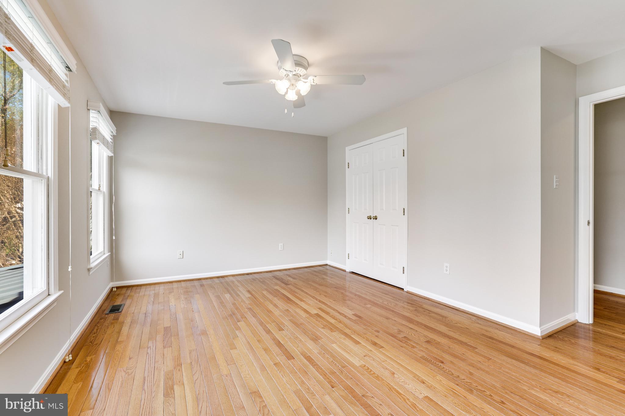 1004 Hidden Park Place Herndon, VA 20170 - Photo 64 of 101