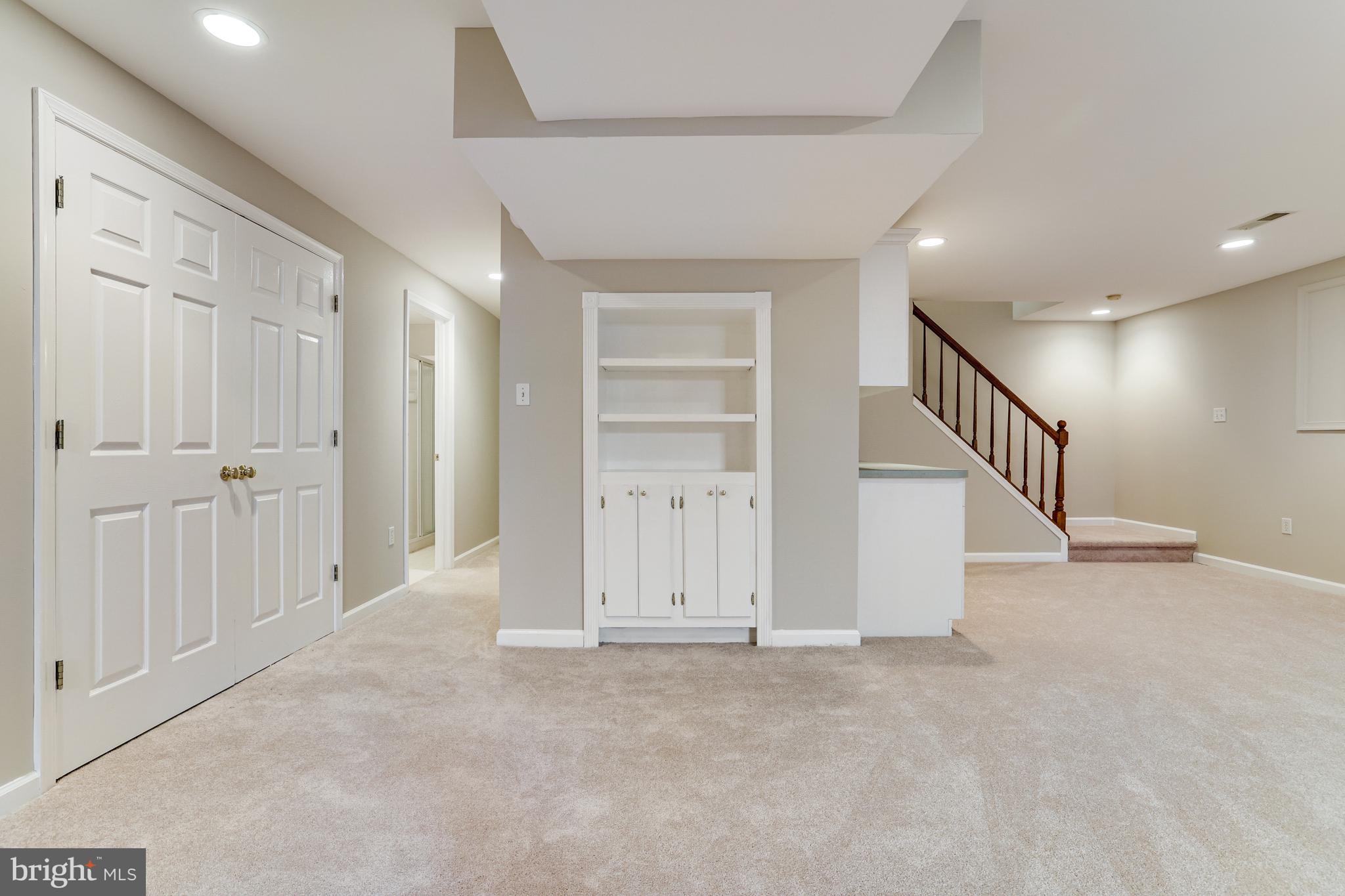 1004 Hidden Park Place Herndon, VA 20170 - Photo 74 of 101