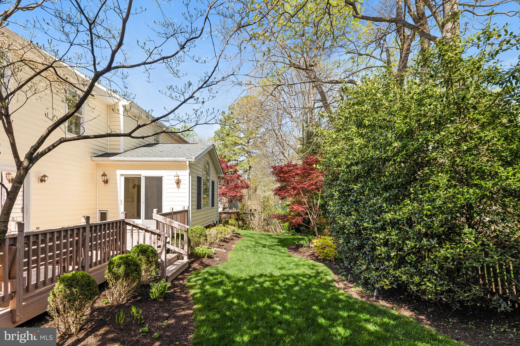 1004 Hidden Park Place Herndon, VA 20170 - Photo 94 of 101