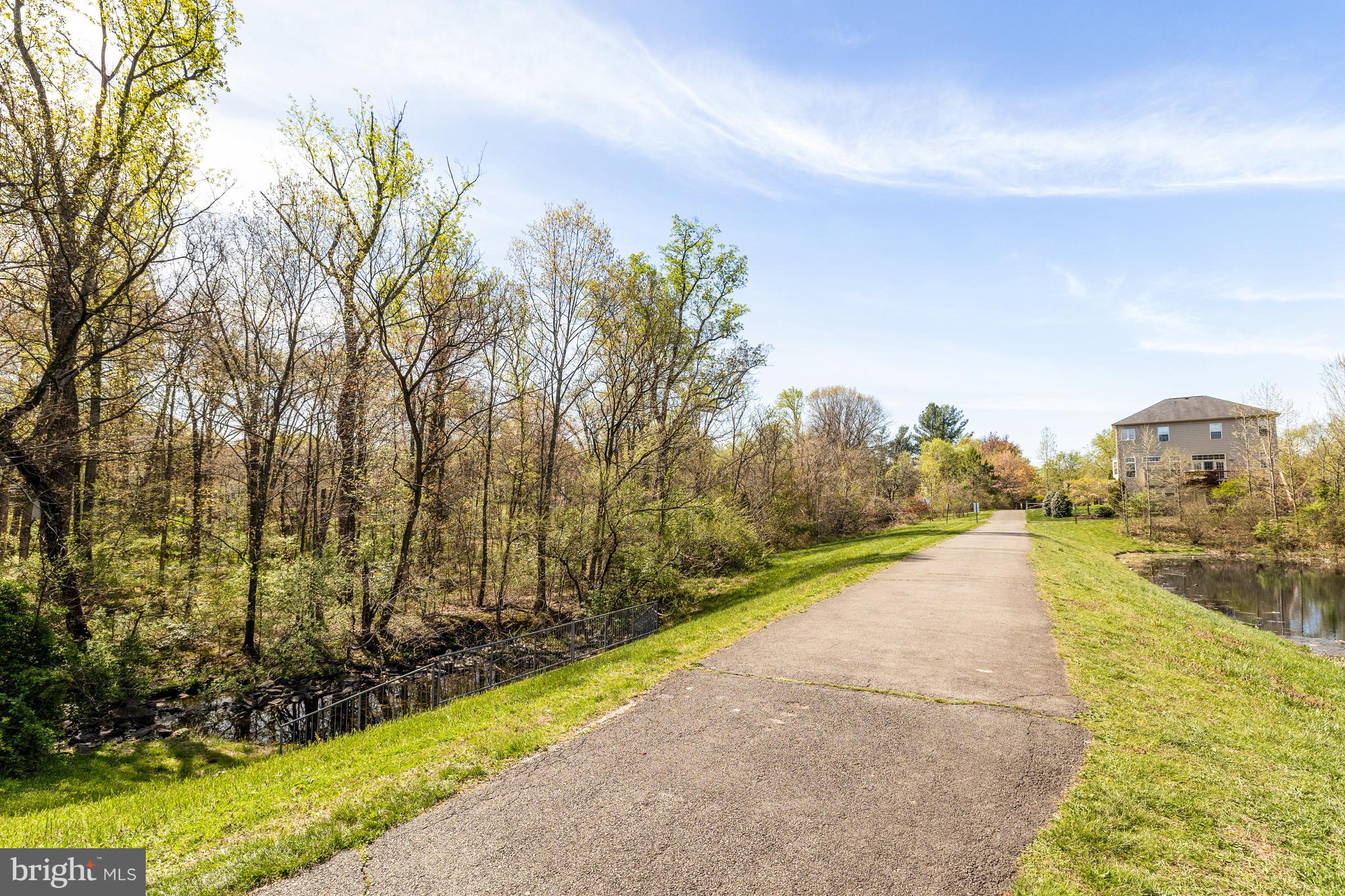 1004 Hidden Park Place Herndon, VA 20170 - Photo 97 of 101