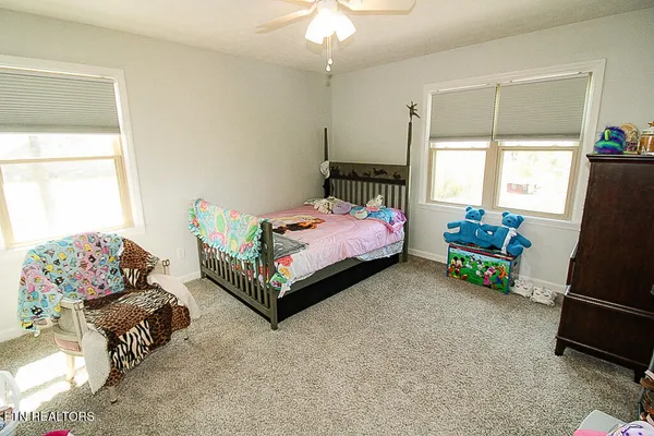 $434,000 | 416 Summitt Drive, La Follette, TN 37766