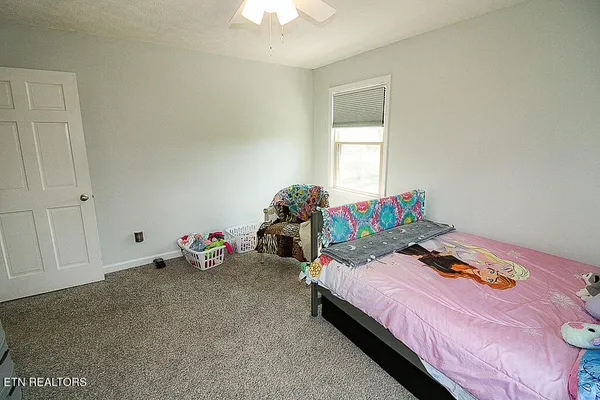 $434,000 | 416 Summitt Drive, La Follette, TN 37766