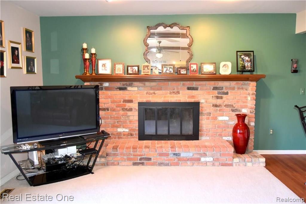 359 Antoinette Drive Rochester Hills, MI 48309 - Photo 13 of 29