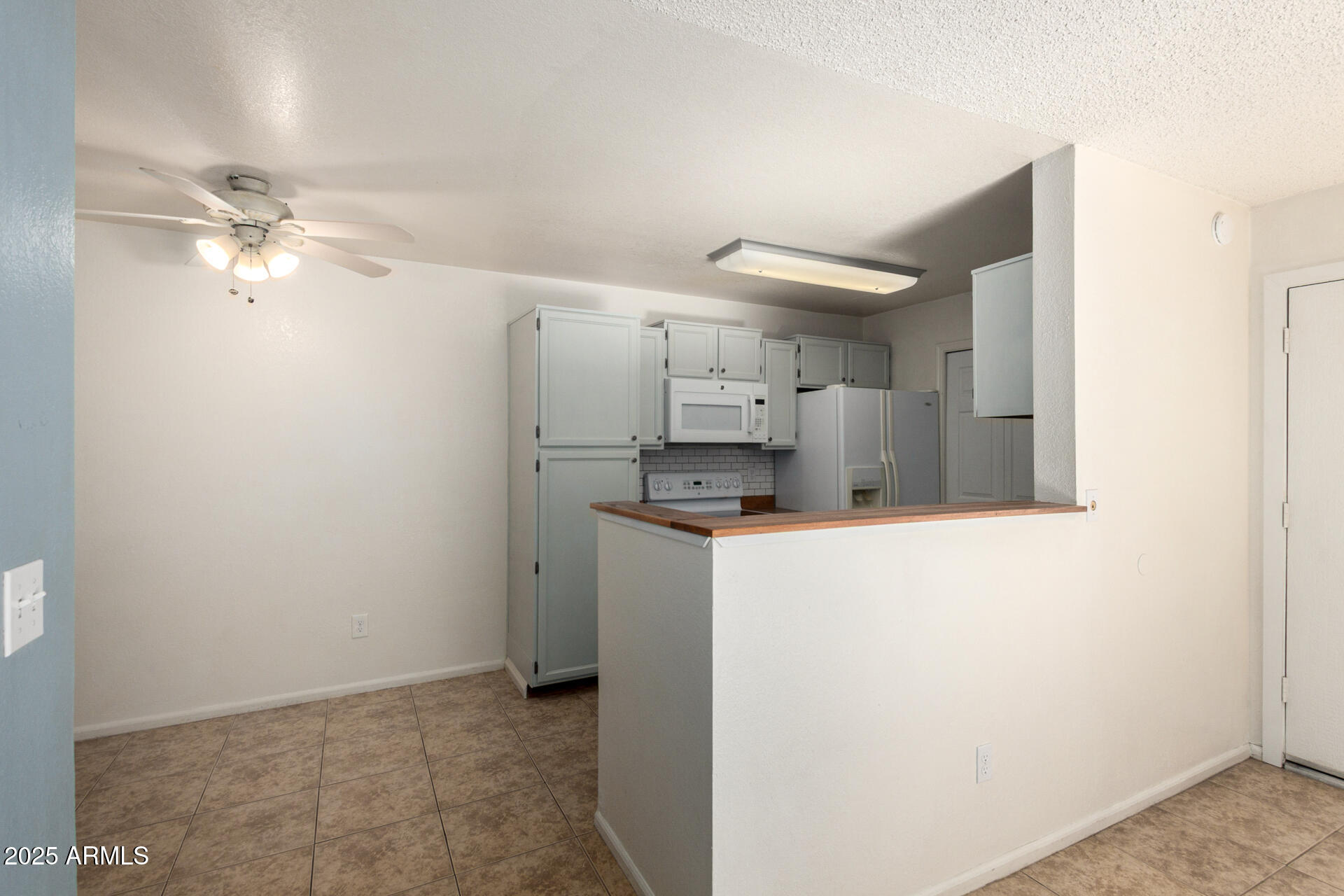 623 West Guadalupe Road, Unit 165 Mesa, AZ 85210 - Photo 10 of 33 10 Guadalupe 165