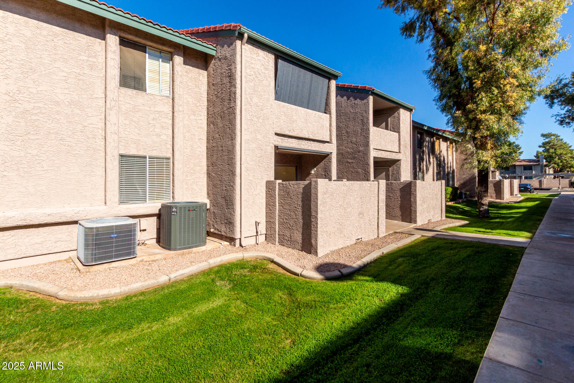 623 West Guadalupe Road, Unit 165 Mesa, AZ 85210 - Photo 3 of 33 03 Guadalupe 165