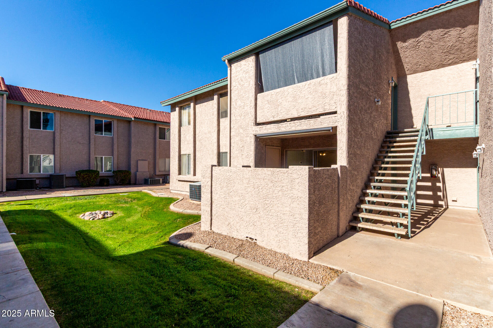 623 West Guadalupe Road, Unit 165 Mesa, AZ 85210 - Photo 4 of 33 04 Guadalupe 165
