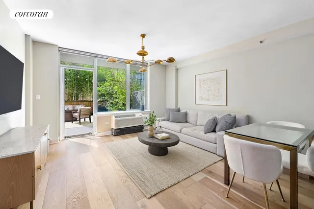 $1,200,000 | 26 Broadway, Unit 204 | Williamsburg