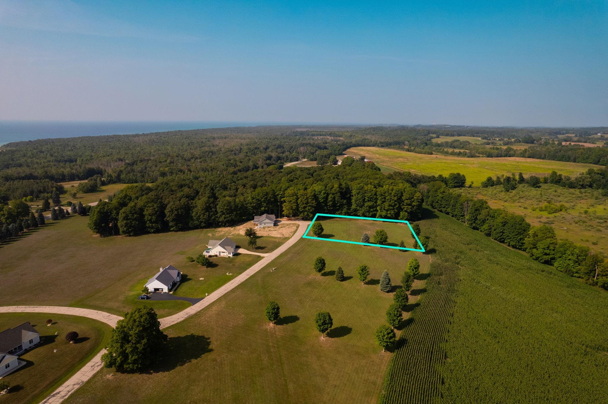 13 Sunset Rdg Drive Charlevoix, MI 49720 - Photo 6 of 20