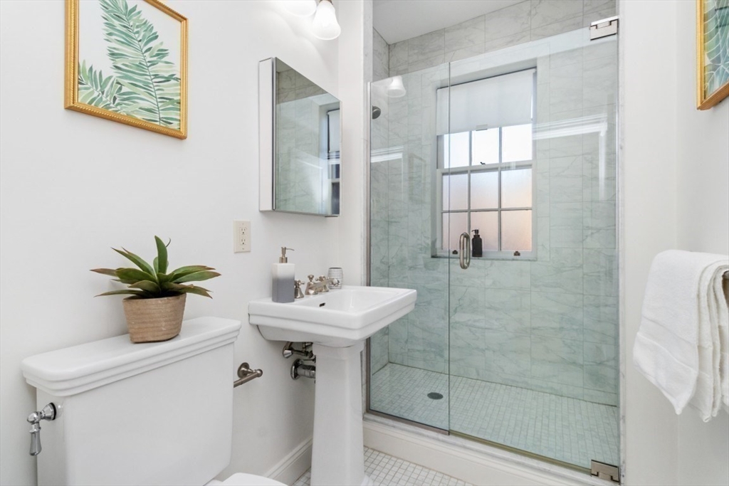 143 Beaconsfield Road, Unit 2 Brookline, MA 02445 - Photo 28 of 34