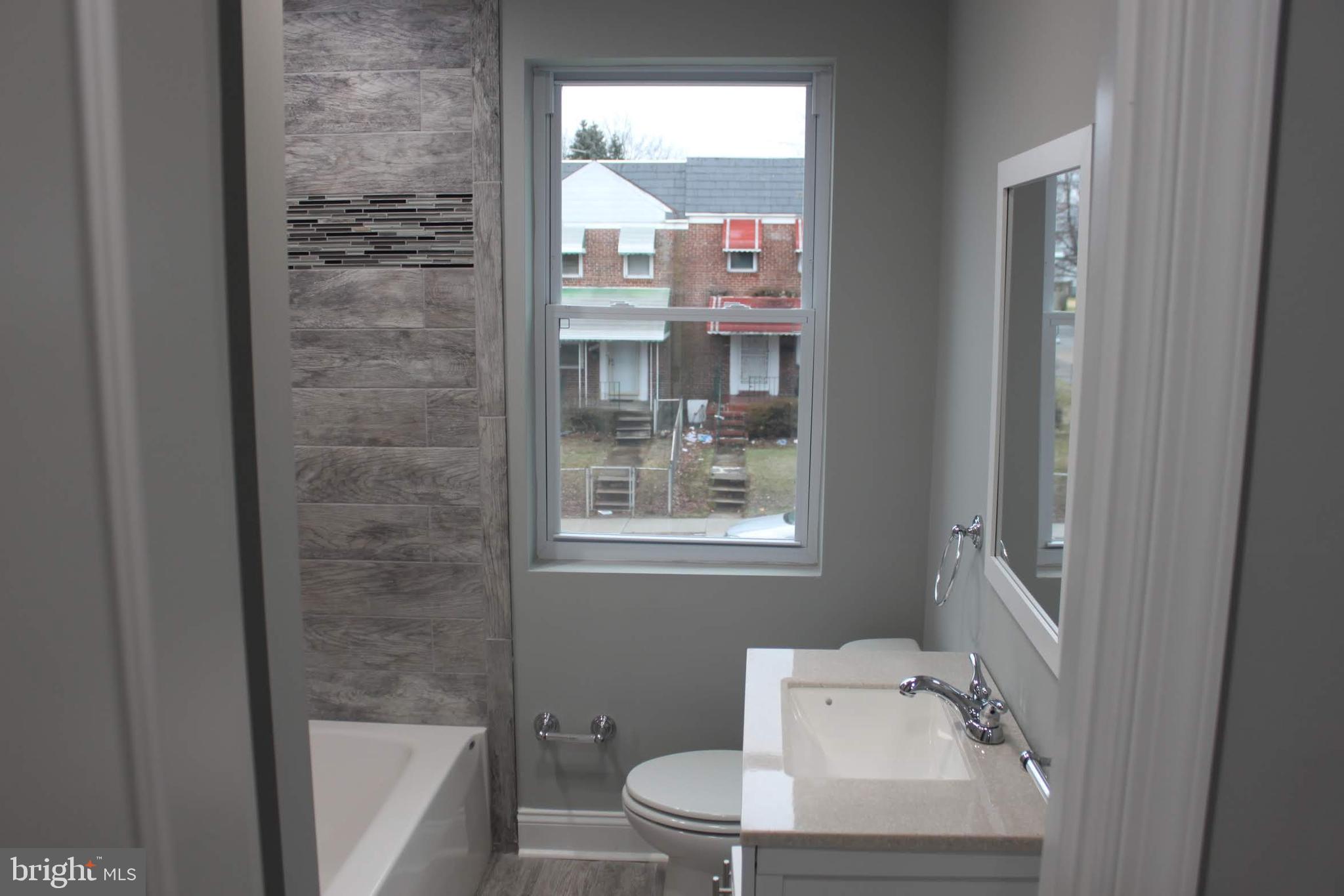 1003 Wicklow Road Baltimore, MD 21229 - Photo 11 of 28