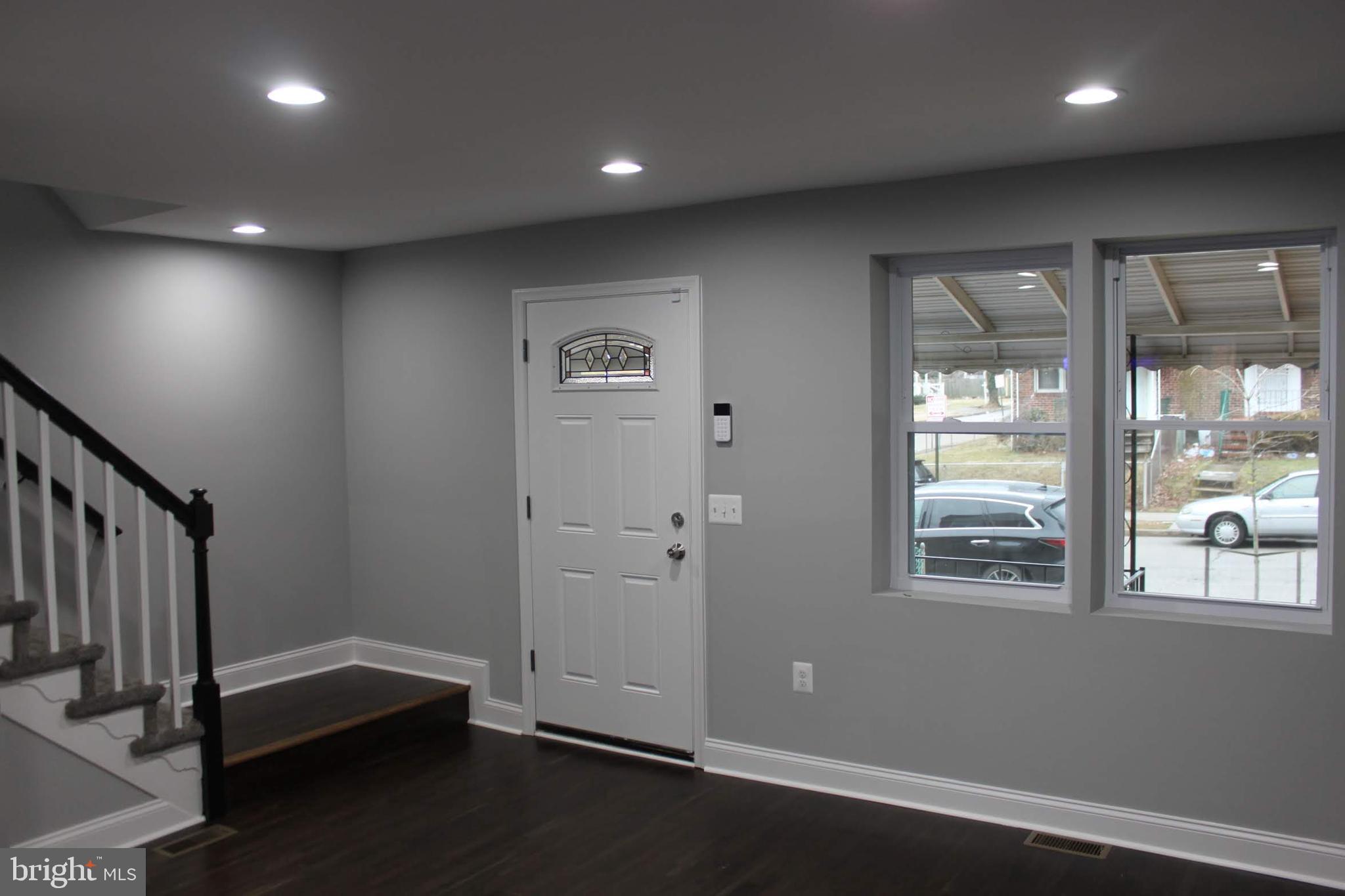 1003 Wicklow Road Baltimore, MD 21229 - Photo 3 of 28