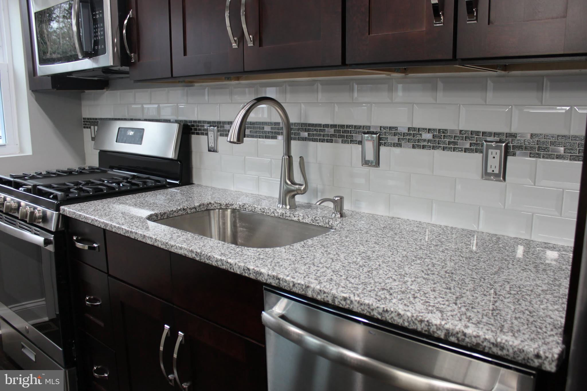 1003 Wicklow Road Baltimore, MD 21229 - Photo 28 of 28