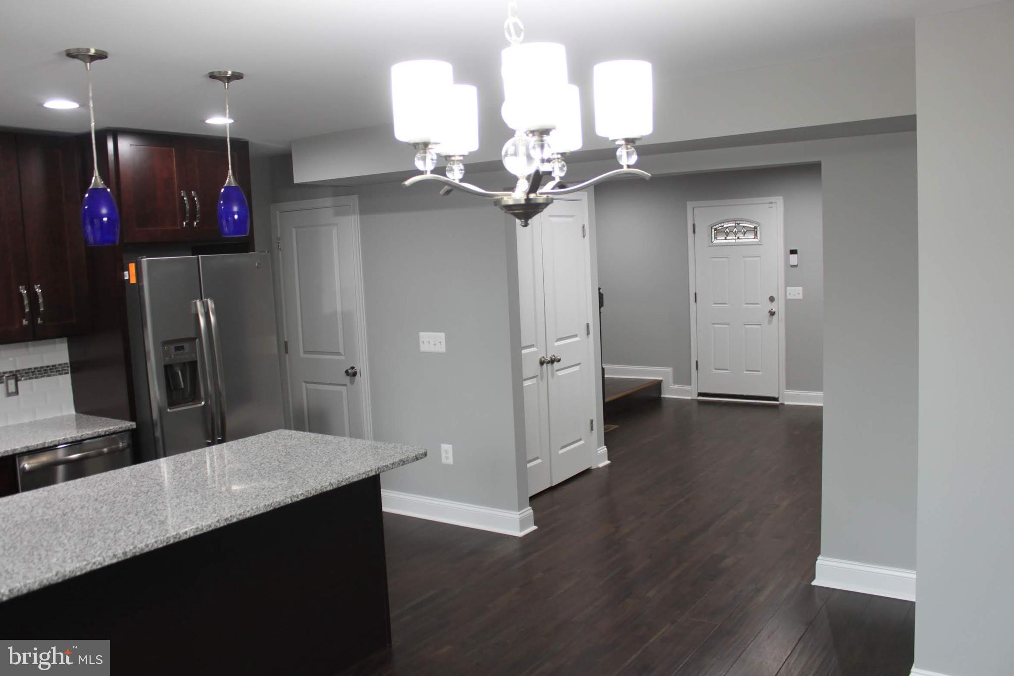 1003 Wicklow Road Baltimore, MD 21229 - Photo 8 of 28
