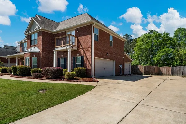$340,000 | 1 Kenny's Court, Fort Mitchell, AL 36856