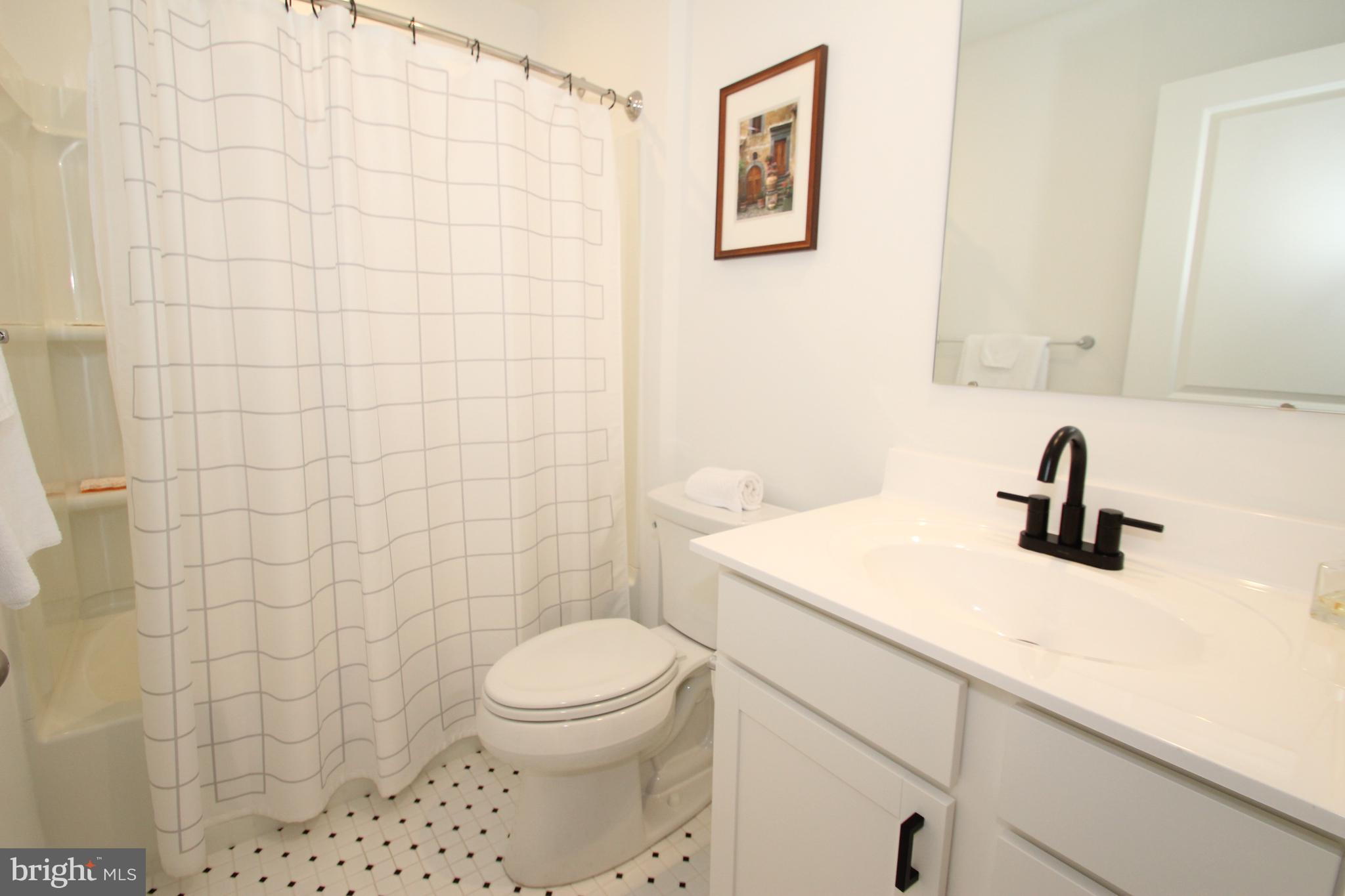 34 Sugarberry Drive Elkton, MD 21921 - Photo 16 of 25 Hall Bath