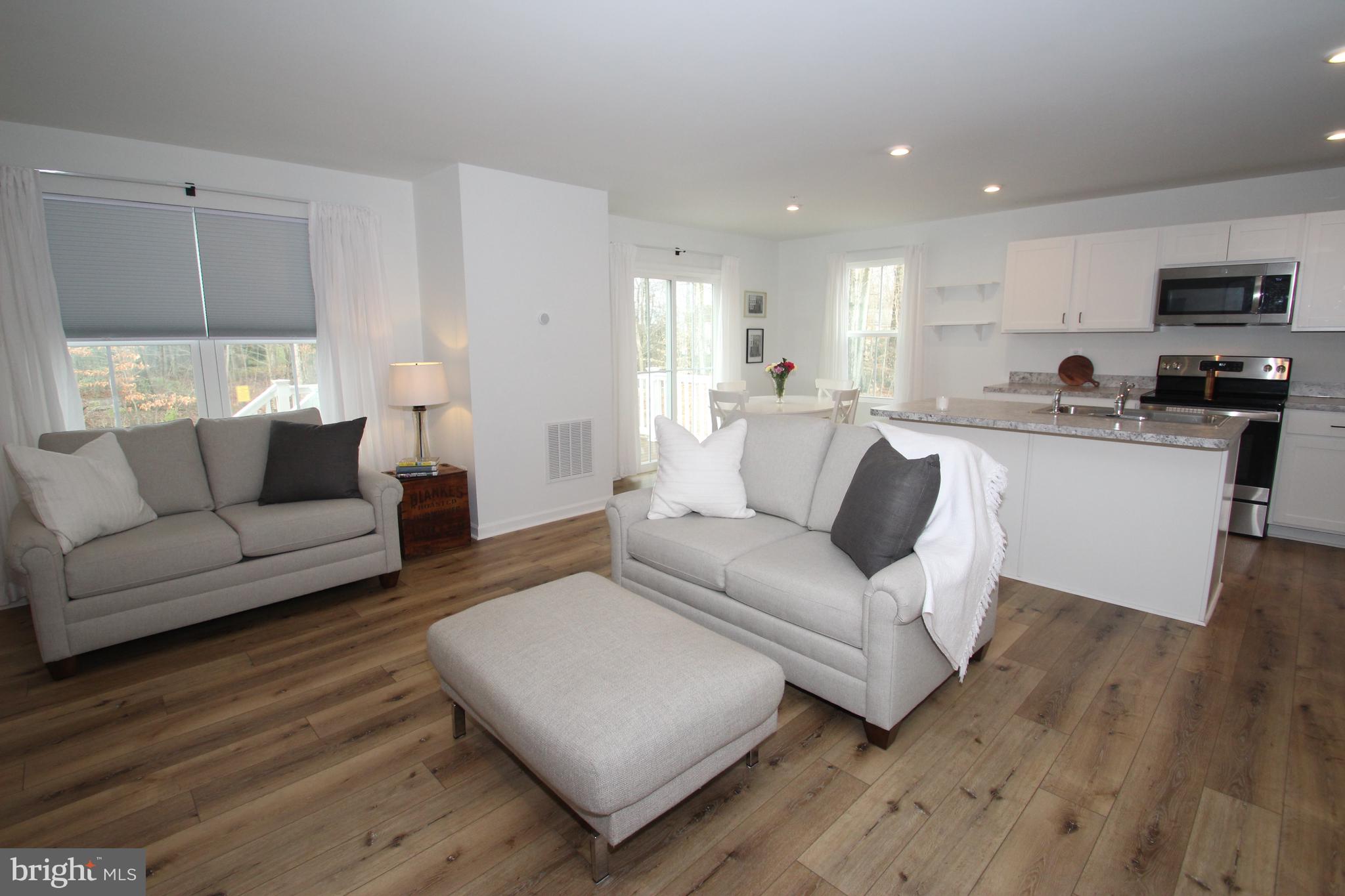 34 Sugarberry Drive Elkton, MD 21921 - Photo 2 of 25 Living Room