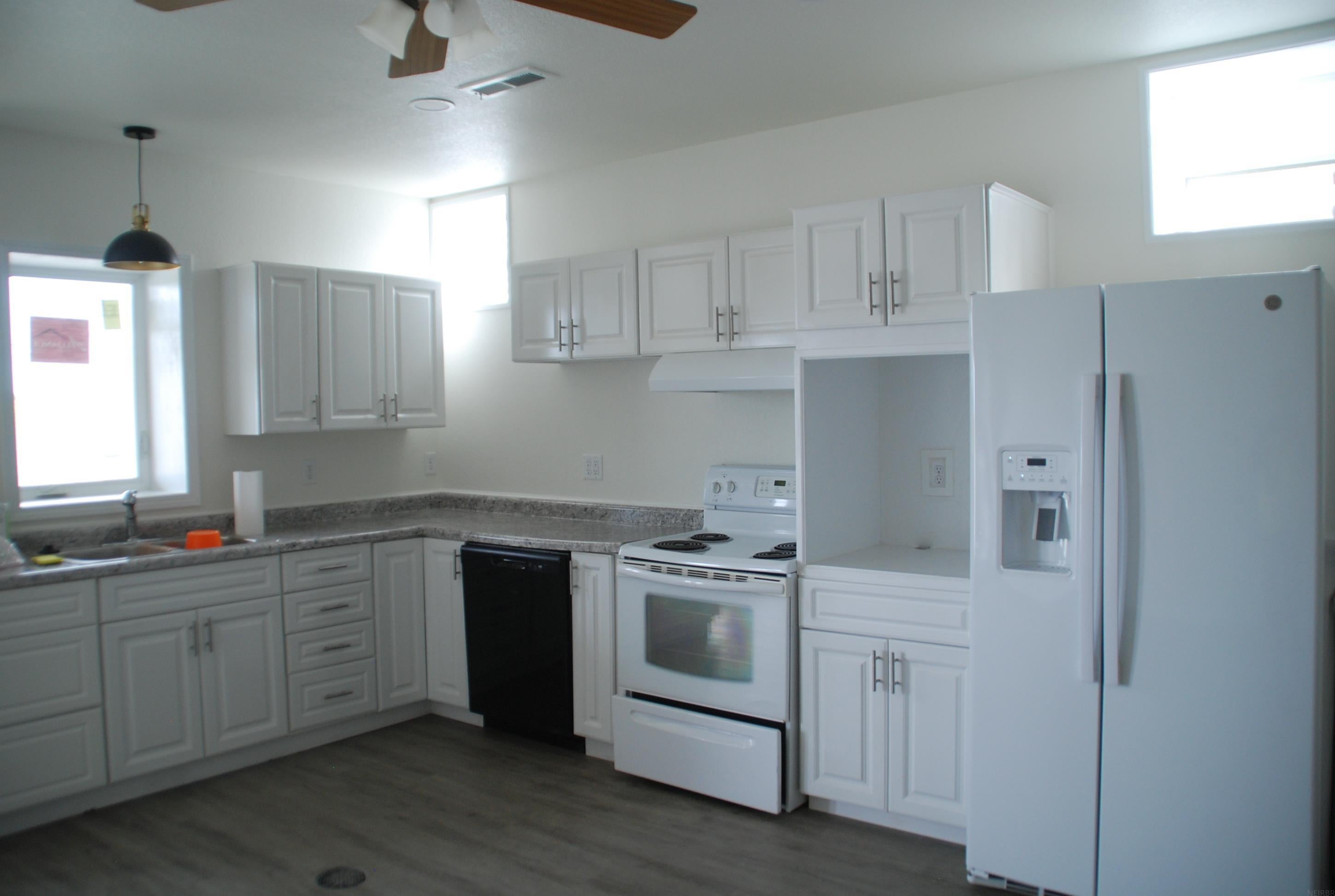 5916 Kornhill Road Wadena, IA 52169 - Photo 16 of 28 Gallery Image 16