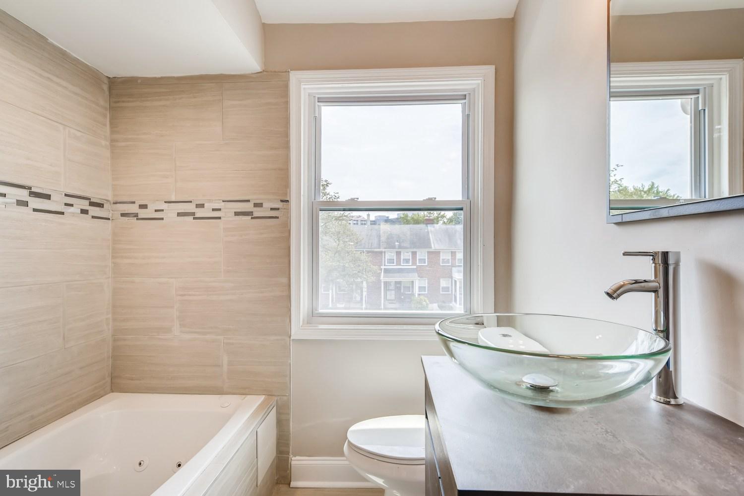 1606 Gleneagle Road Baltimore, MD 21239 - Photo 13 of 28