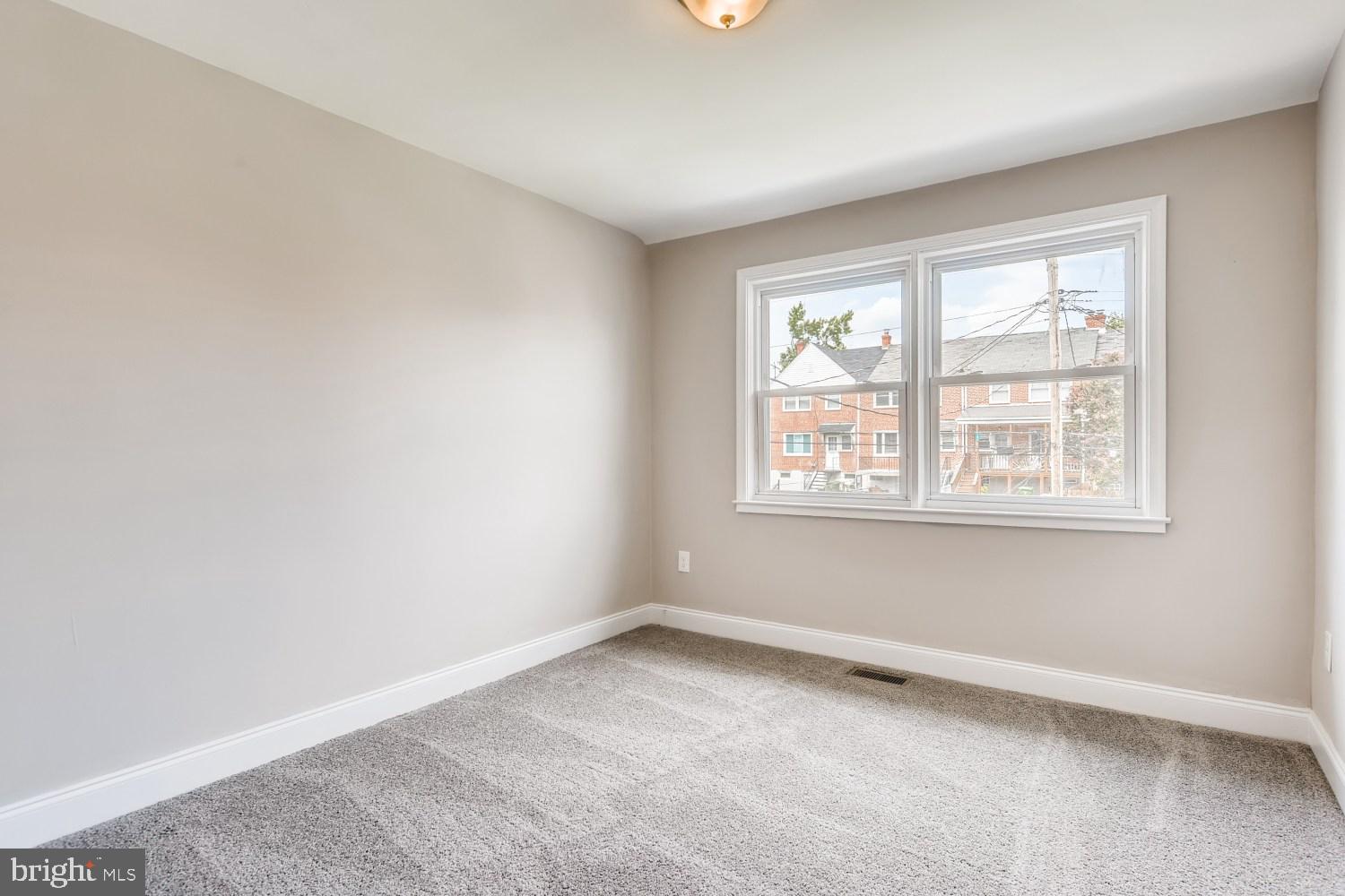 1606 Gleneagle Road Baltimore, MD 21239 - Photo 17 of 28