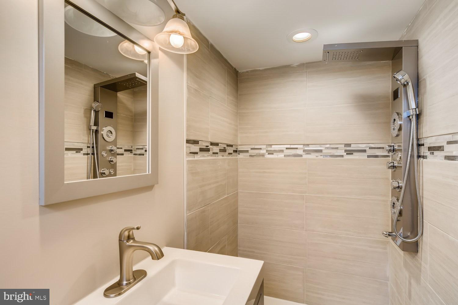 1606 Gleneagle Road Baltimore, MD 21239 - Photo 23 of 28
