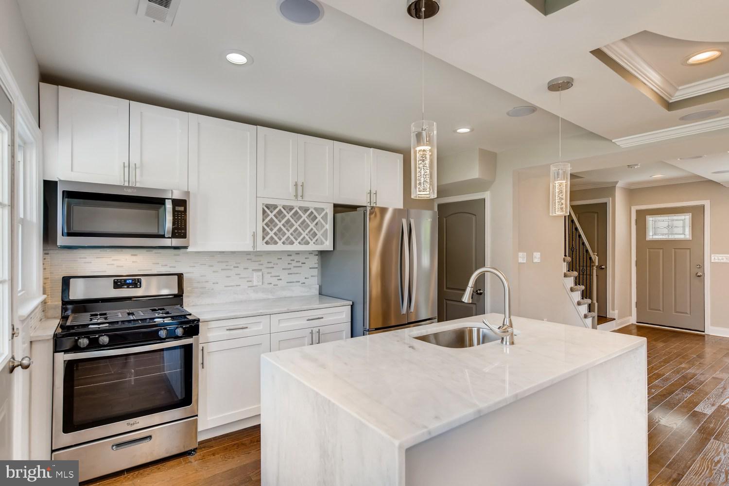 1606 Gleneagle Road Baltimore, MD 21239 - Photo 10 of 28