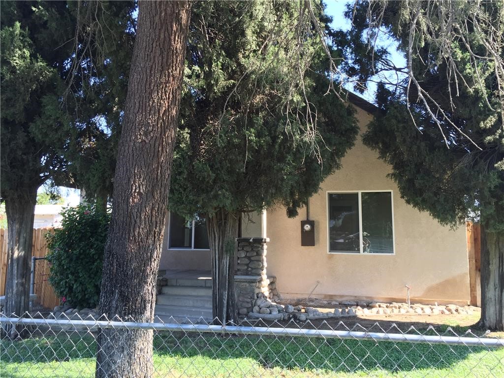 2027 Thornton Street Riverside, CA 92507 - Photo 1 of 1
