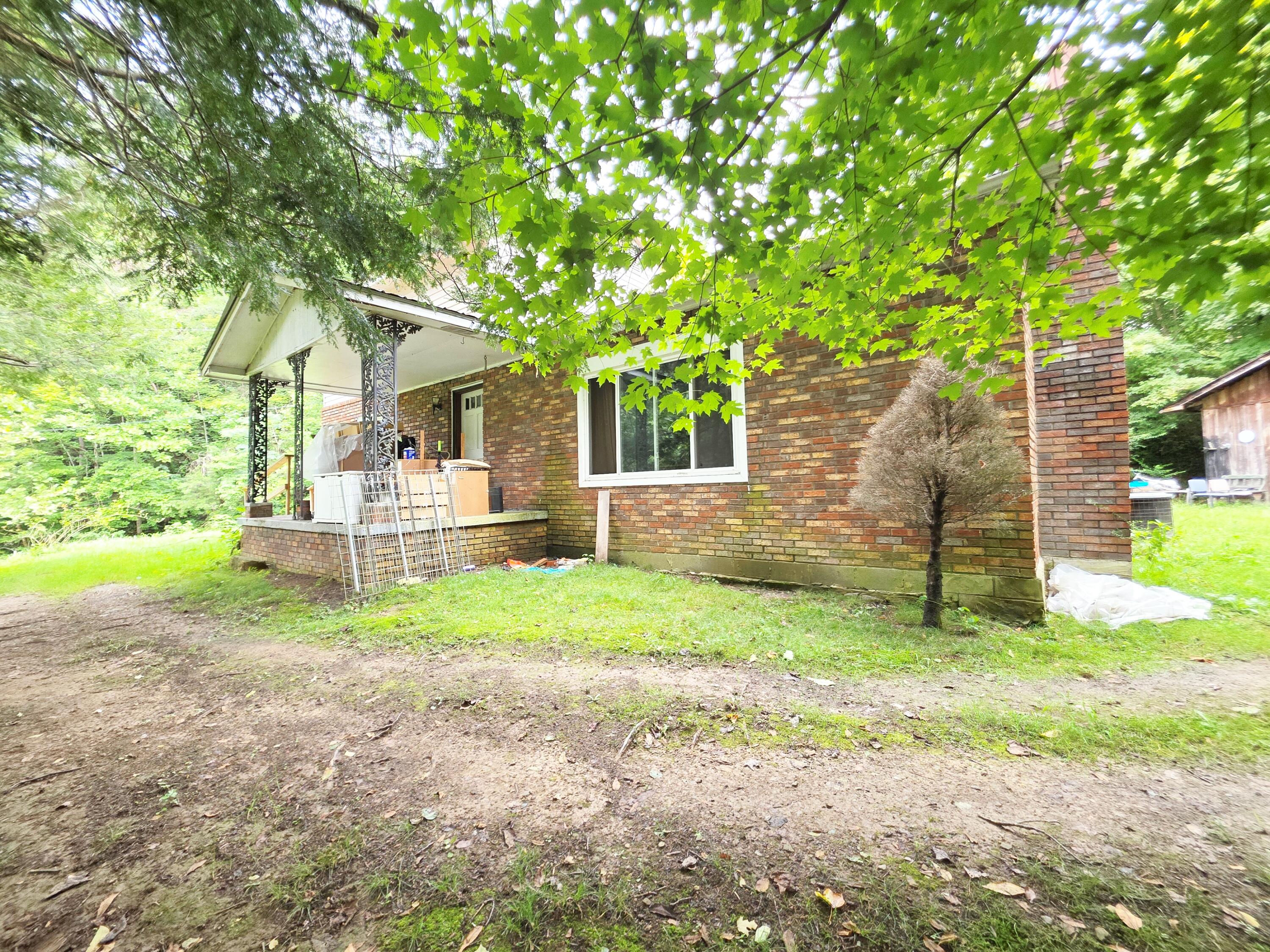 55 Cletis Webb Road Phyllis, KY 41554 - Photo 2 of 28 20260817_133323