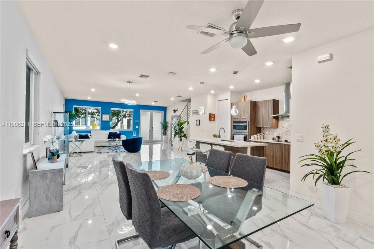 6680 Northwest 102nd Path Doral, FL 33178 - Photo 19 of 49