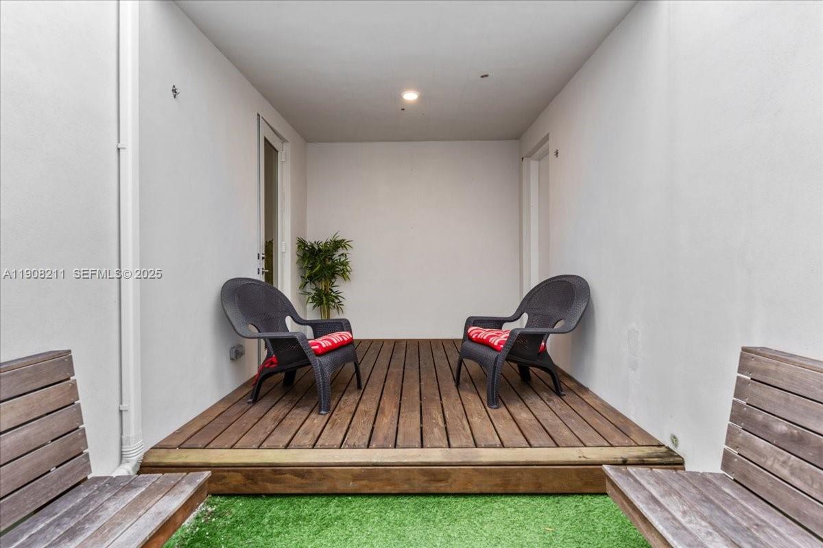 6680 Northwest 102nd Path Doral, FL 33178 - Photo 28 of 49