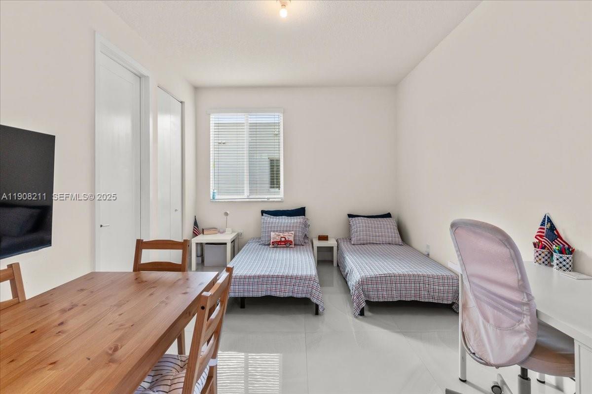 6680 Northwest 102nd Path Doral, FL 33178 - Photo 41 of 49