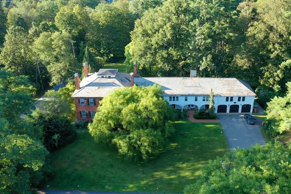 $2,400,000 | 31 Wentworth Road, Walpole, NH 03608