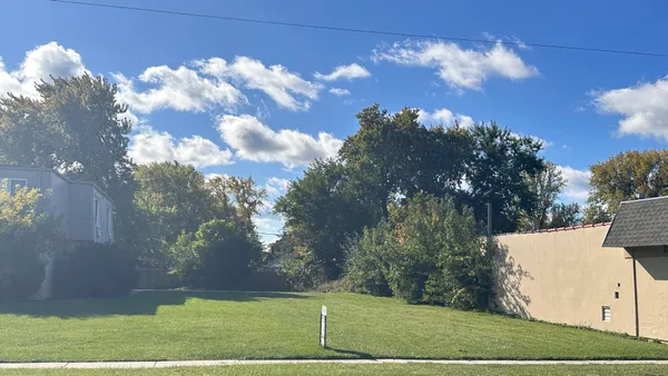 $68,000 | 8453 West 79th Street, Justice, IL 60458