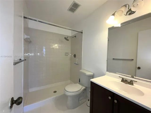 $1,850 | 10043 Winding Lake Road, Unit 201, Sunrise, FL 33351