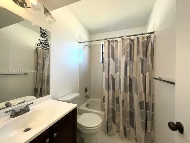 $1,850 | 10043 Winding Lake Road, Unit 201, Sunrise, FL 33351