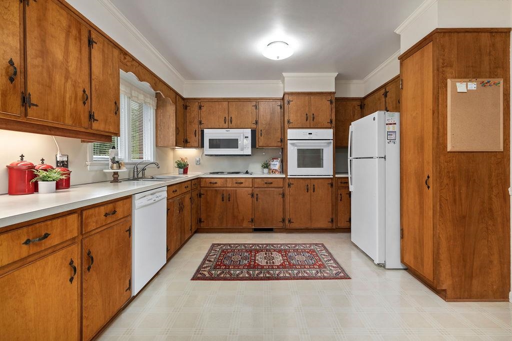 866 Kent Road Waynesboro, VA 22980 - Photo 13 of 65 Gallery Image 13