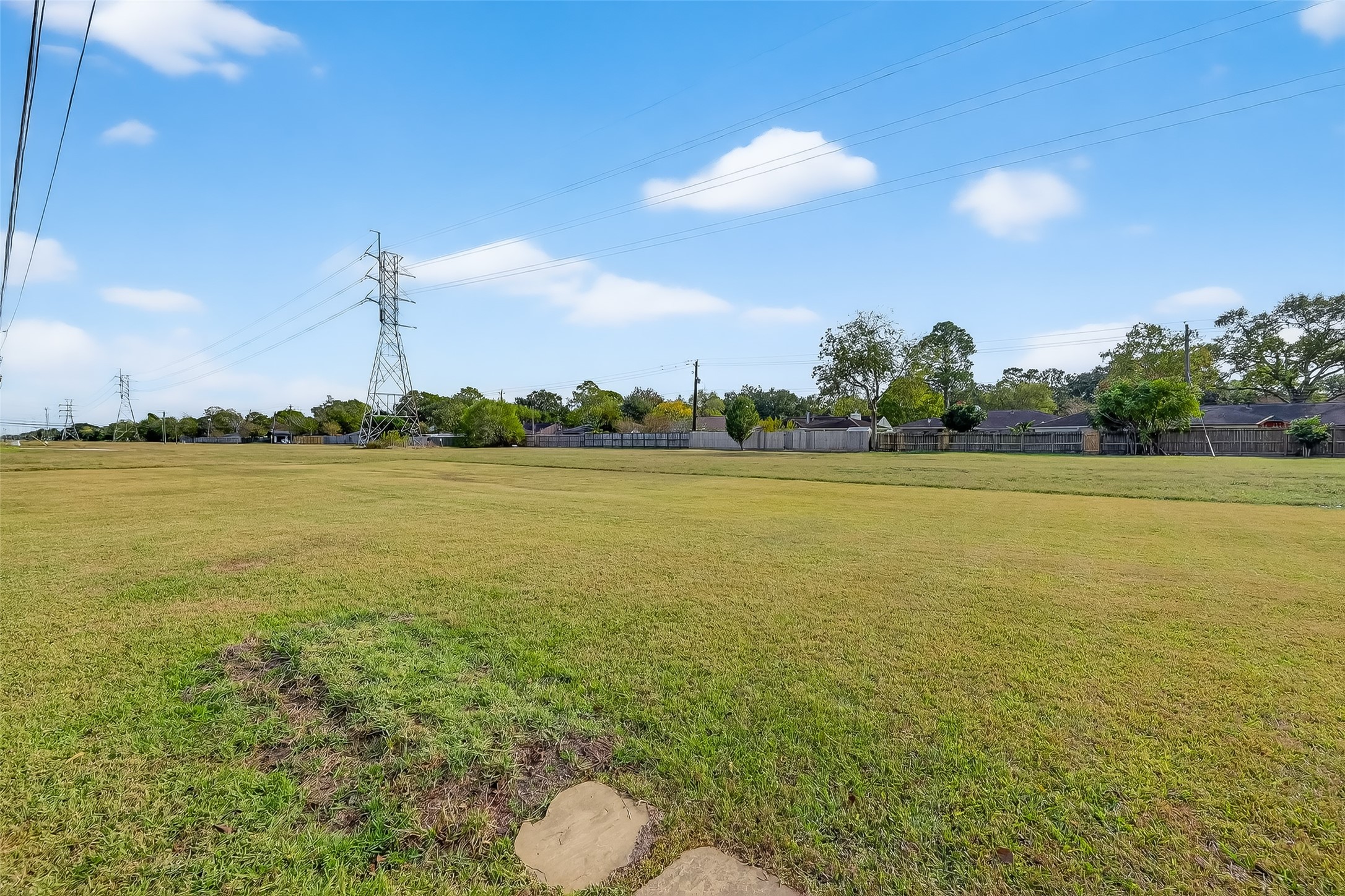 10514 Concha Lane Houston, TX 77096 - Photo 38 of 50 Another view of the easement area to enjoy.
