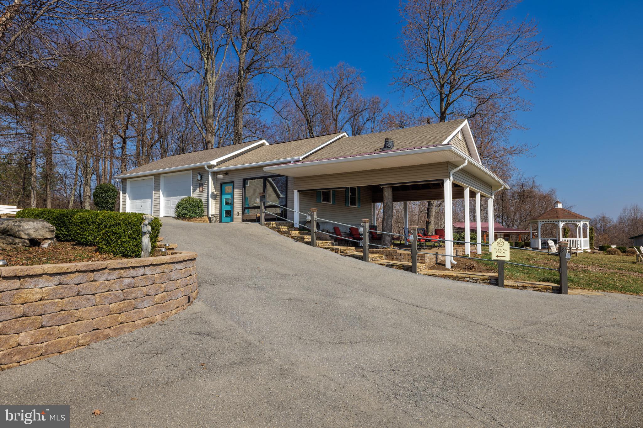 4204 Old Fincastle Road Fincastle, VA 24090 - Photo 54 of 84