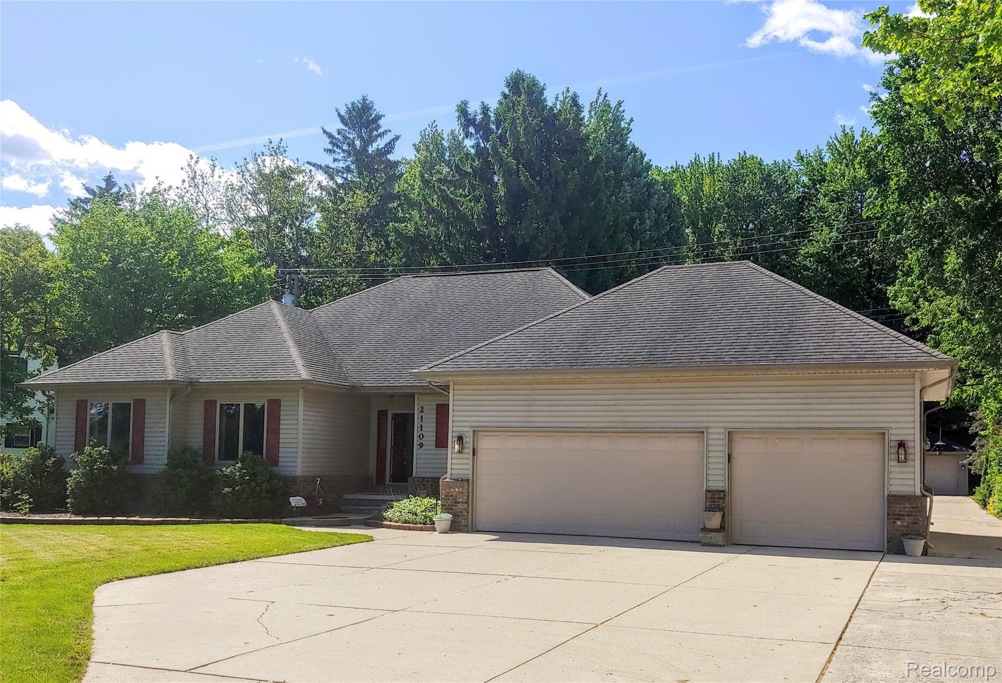 21109 Northline Road Taylor, MI 48180 - Photo 34 of 34 Buy me!