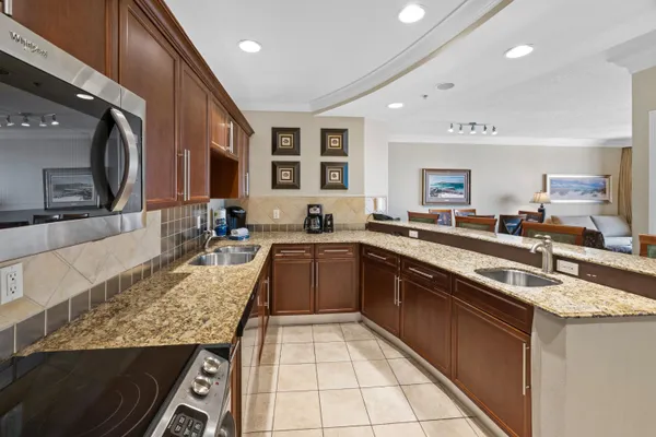 $610,000 | 10 Harbor Boulevard, Unit W324, Destin, FL 32541