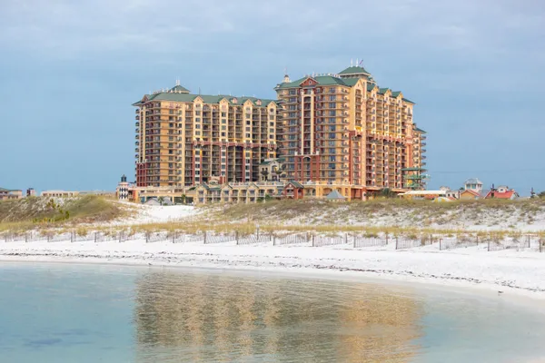 $610,000 | 10 Harbor Boulevard, Unit W324, Destin, FL 32541