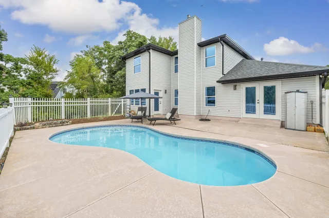 $489,000 | 843 Linda Drive, Mary Esther, FL 32569